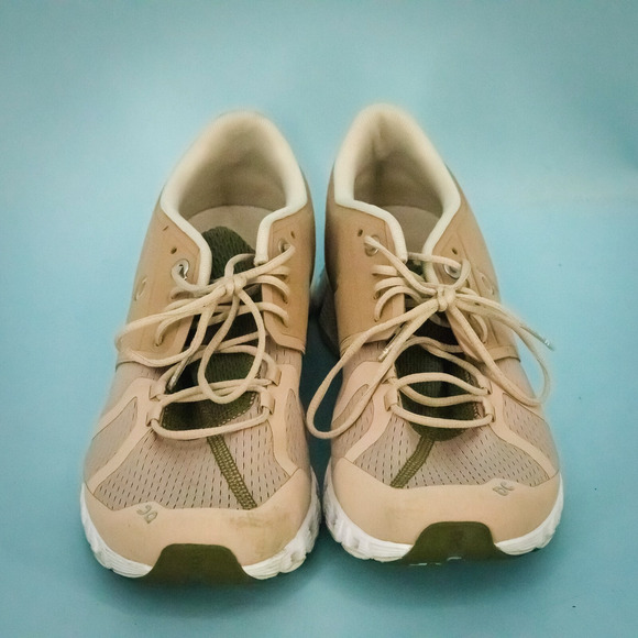 On Cloud Women's Size 10 Pink Green Cloud 5 Low Lace Up Running Shoes Sneakers - Picture 2 of 7